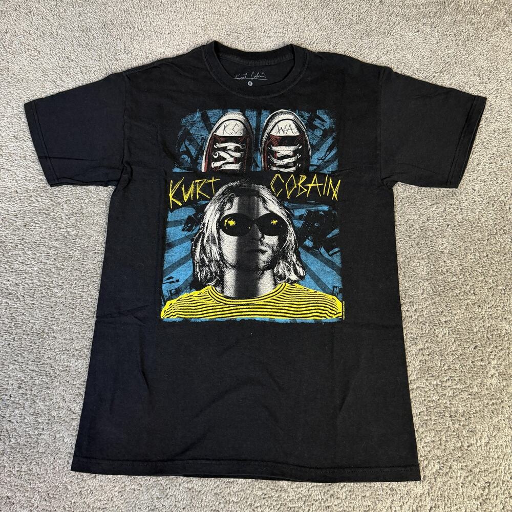 Kurt Cobain Shirt Mens M Black Graphic Crew Neck Cotton Tagless Music Band